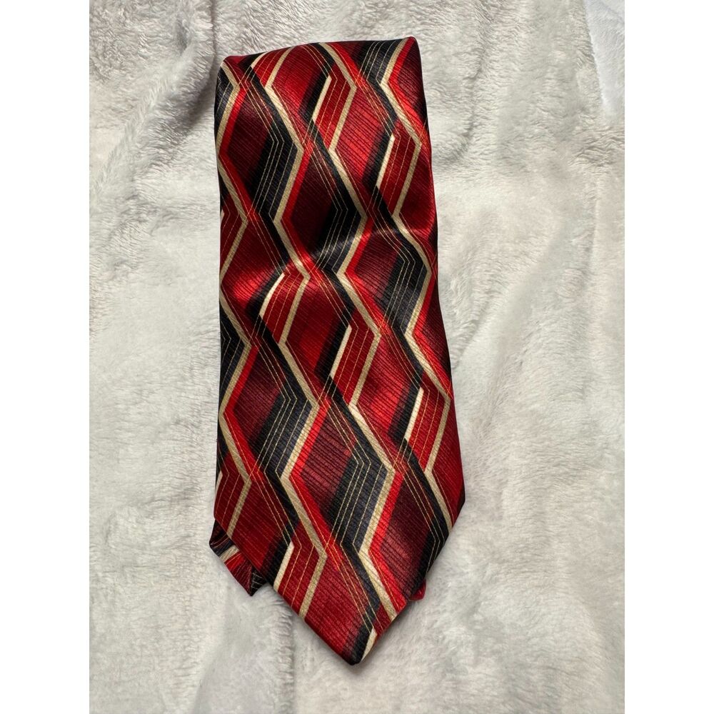 Covington Men's 100% Silk Necktie